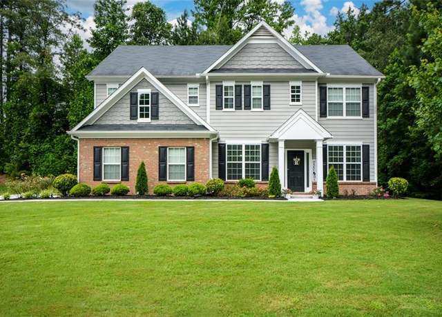 Property at 325 Paces Dr, Lithia Springs, GA 30122, 5 beds, 3 baths