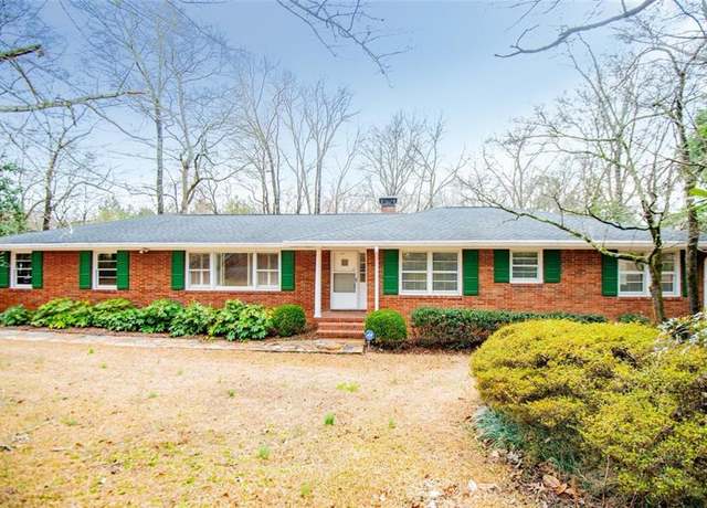 Property at 2191 Sweetwater Ln, Austell, GA 30106, 4 beds, 2 baths