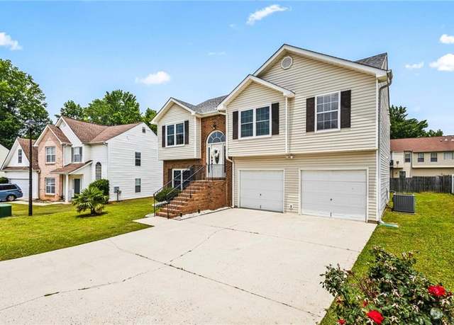 Property at 1543 Blossom Dr, Atlanta, GA 30349, 4 beds, 3 baths