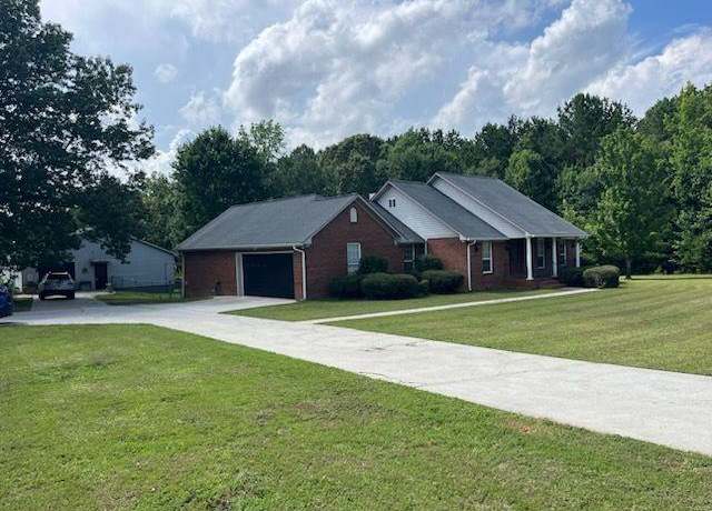 Property at 248 Smith Rd SW, Rome, GA 30165, 4 beds, 3 baths