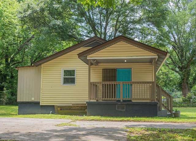 Property at 525 Baker Cir NW, Atlanta, GA 30318, 2 beds, 1 bath