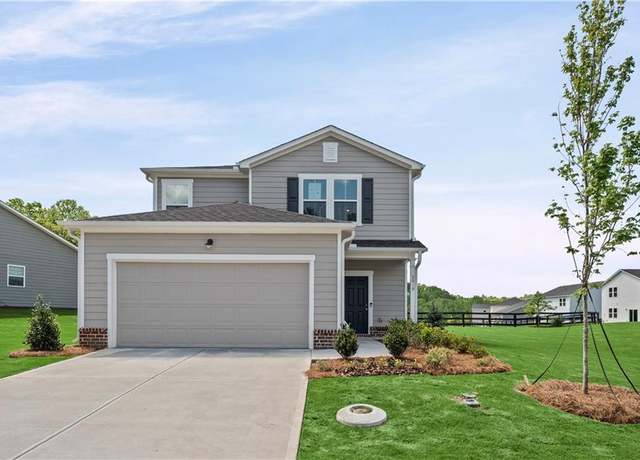 Property at 3019 Orwell Dr, Gainesville, GA 30507, 4 beds, 3 baths