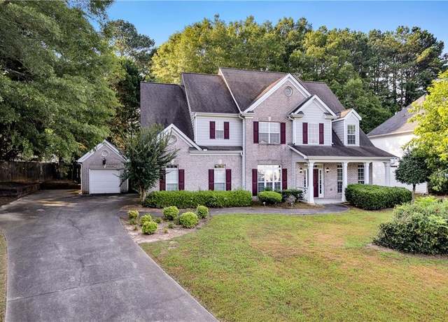 Property at 5735 Lake Windsor Pkwy, Buford, GA 30518, 4 beds, 2.5 baths