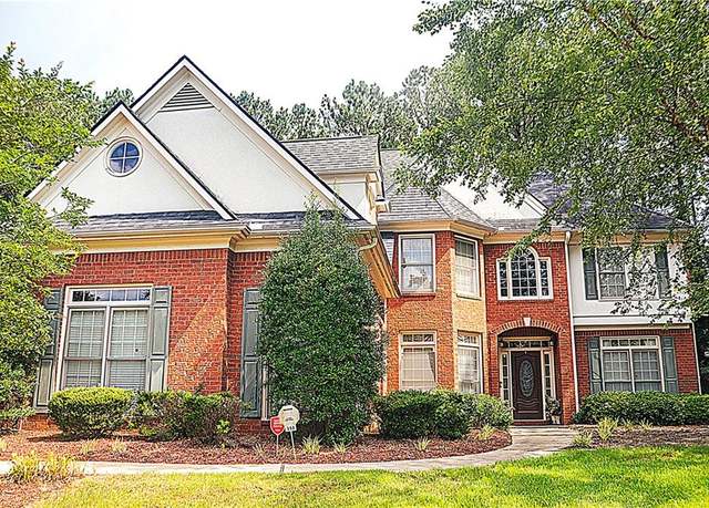 Property at 555 Stoneglen SW, Atlanta, GA 30331, 4 beds, 3.5 baths