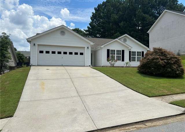 Property at 240 Ashland Manor Dr, Lawrenceville, GA 30045, 3 beds, 2 baths