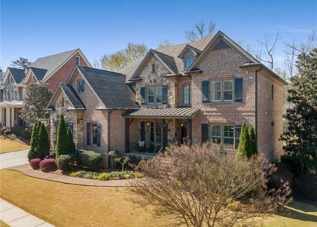 Property at 5176 Creek Walk Cir, Peachtree Corners, GA 30092, 5 beds, 4 baths