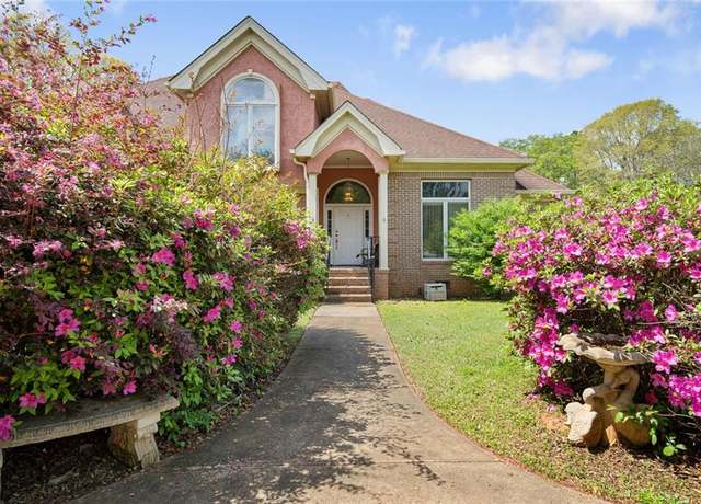 Property at 104 Bob White Run, Jackson, GA 30233, 4 beds, 2.5 baths