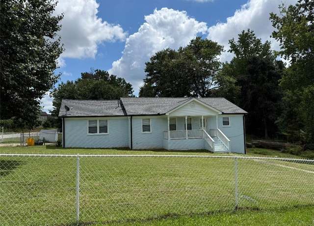 Property at 7242 Westwood Ln, Douglasville, GA 30134, 4 beds, 3 baths