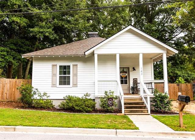 Property at 143 W 5th St, Monroe, GA 30655, 2 beds, 1 bath