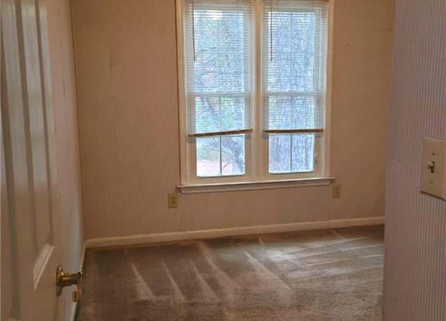 Property at 1034 Bettina Ct, Mableton, GA 30126, 3 beds, 2.5 baths