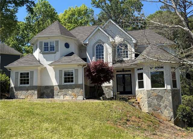 Property at 1660 Laurel Creek Dr, Lawrenceville, GA 30043, 5 beds, 2.5 baths