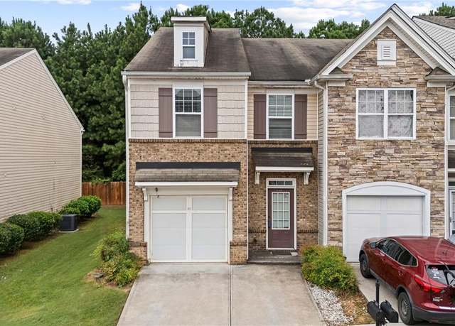 Property at 2102 Executive Dr, Duluth, GA 30096, 3 beds, 2.5 baths