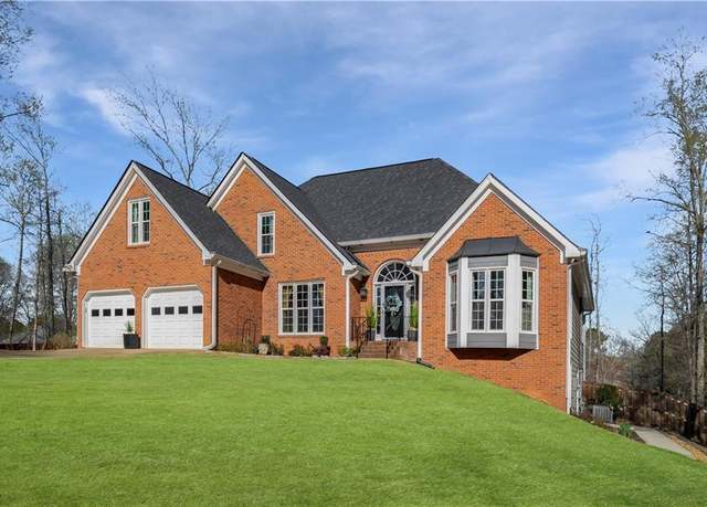 Property at 1354 Larson Ct SW, Marietta, GA 30064, 5 beds, 3.5 baths