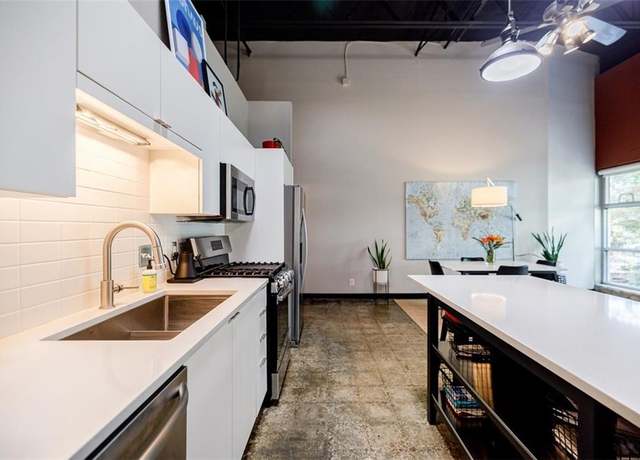 Property at 5200 Peachtree Rd #1104, Atlanta, GA 30341, 2 beds, 2 baths