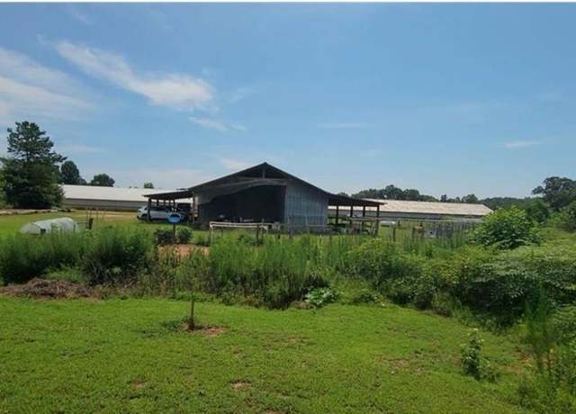 Property at 589 Berlin Rd, Homer, GA 30547, 2 beds, 2.5 baths