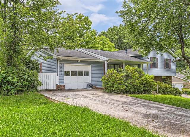 Property at 3551 Cindy Way, Rex, GA 30273, 4 beds, 2 baths