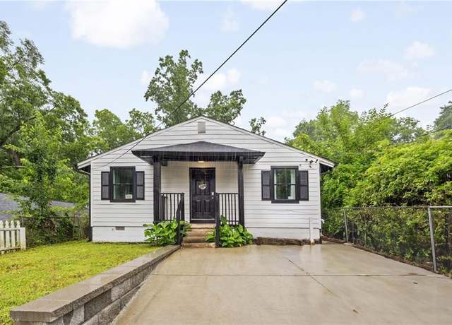Property at 1268 Ladd St SW, Atlanta, GA 30310, 3 beds, 2 baths