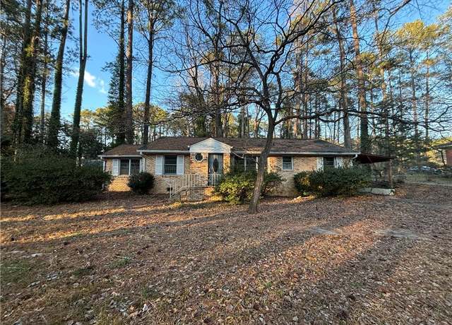 Property at 3195 Benjamin E Mays Dr SW, Atlanta, GA 30311, 3 beds, 2 baths