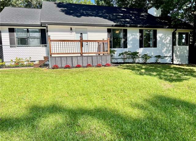 Property at 3581 Midway Rd, Decatur, GA 30032, 4 beds, 2 baths