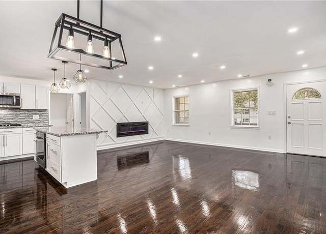 Property at 2760 Swansea Ct, College Park, GA 30349, 4 beds, 2 baths