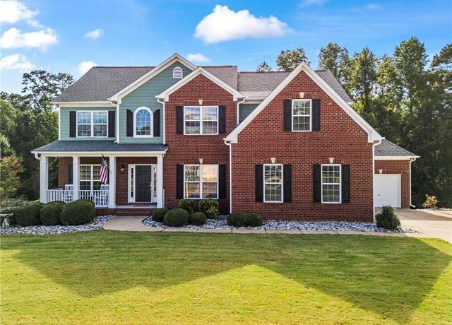 Property at 220 Forest Creek Ln, Canton, GA 30115, 5 beds, 3.5 baths