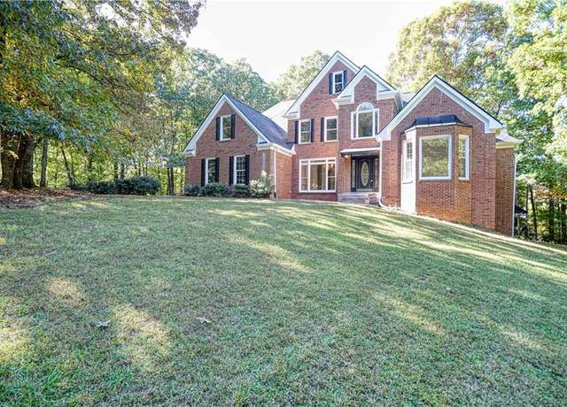 Property at 15 Greenridge, Newnan, GA 30265, 5 beds, 4.5 baths