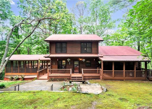 Property at 800 Knox Ln, Canton, GA 30114, 4 beds, 3.5 baths