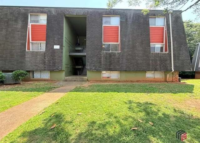 Property at 182 Viking Ct, Athens, GA 30605, 2 beds, 2 baths