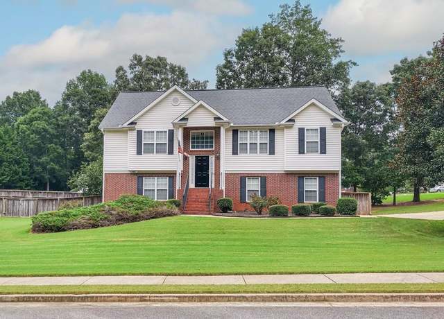 Property at 1025 Monticello Dr, Monroe, GA 30655, 4 beds, 3 baths