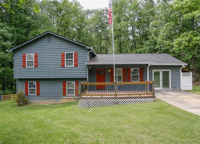 Property at 1341 Timbercrest Ct, Lawrenceville, GA 30045, 3 beds, 3 baths