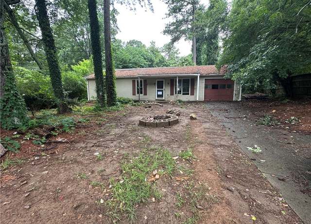 Property at 2612 Ramblewood Ct, Acworth, GA 30102, 3 beds, 1.5 baths