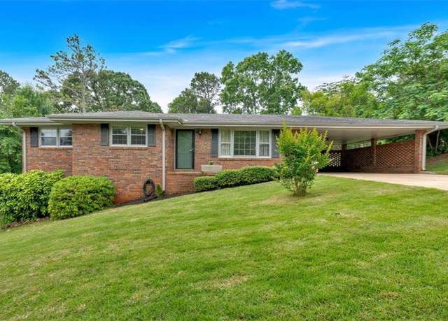 Property at 14 Connie St, Cartersville, GA 30121, 4 beds, 2.5 baths