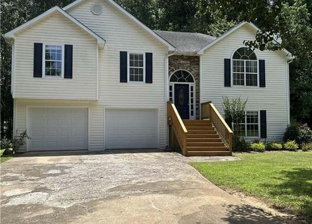 Property at 8130 Estee Dr, Cumming, GA 30028, 3 beds, 3 baths