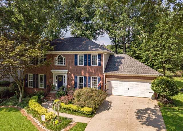 Property at 4105 Vicksburg Dr, Lawrenceville, GA 30044, 4 beds, 2.5 baths