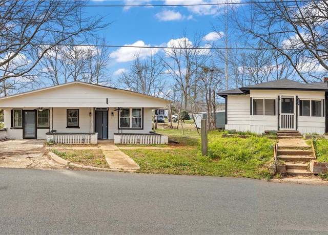 Property at 305 Holy Hill Pl, Manchester, GA 31816, 4 beds, 3 baths