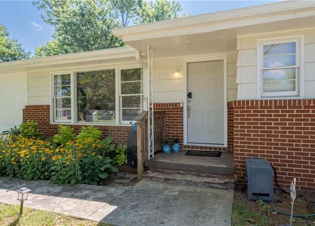 Property at 2785 Toney Dr, Decatur, GA 30032, 4 beds, 2 baths