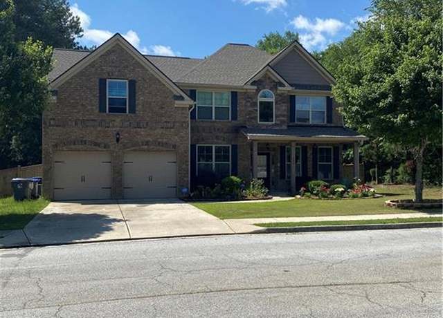 Property at 200 Birchwood Dr, Loganville, GA 30052, 6 beds, 4 baths