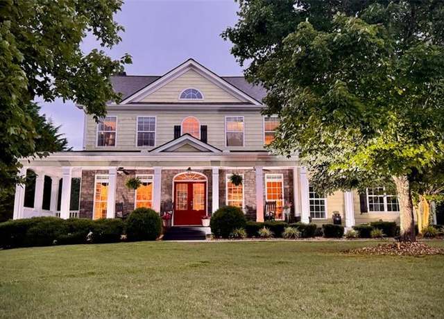 Property at 360 Glade Knoll Trail Trl, Fayetteville, GA 30215, 6 beds, 5 baths
