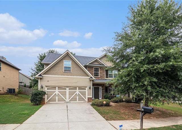 Property at 7 Worchester Dr, Newnan, GA 30263, 4 beds, 2.5 baths