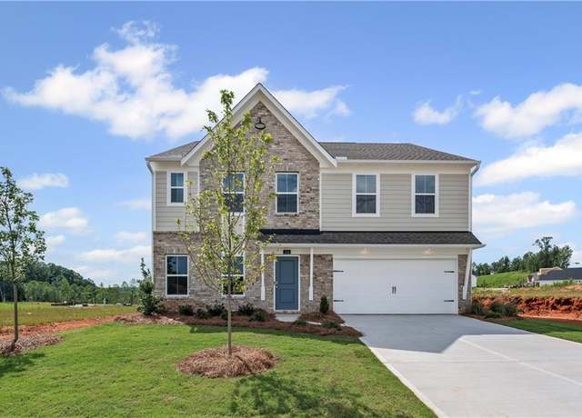 Property at 106 Warrior Ct, Hoschton, GA 30548, 5 beds, 3 baths