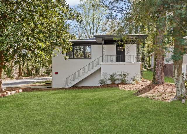 Property at 175 Holly Rd NW, Atlanta, GA 30314, 4 beds, 3 baths