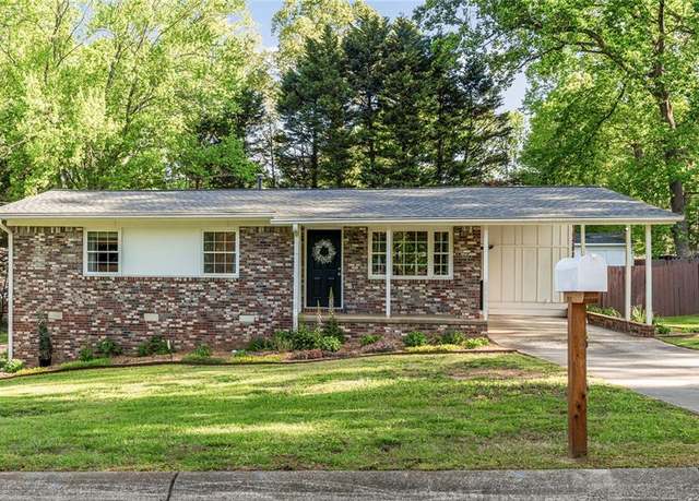 Property at 2079 Nancy Cir SE, Smyrna, GA 30080, 3 beds, 2 baths