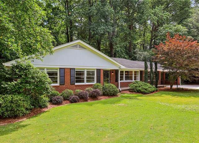 Property at 2233 Clairmont Rd NE, Atlanta, GA 30329, 3 beds, 2 baths