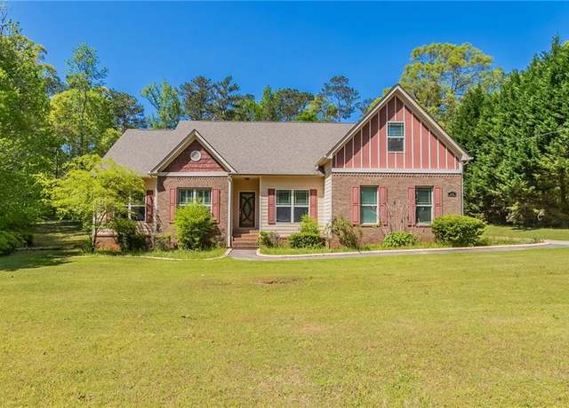 Property at 100 Hickory Dr, Stockbridge, GA 30281, 4 beds, 2 baths