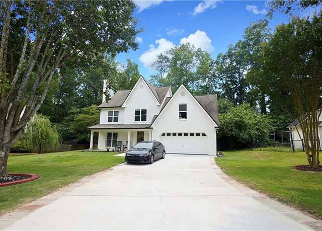 Property at 455 Saddle Bow Dr, Lawrenceville, GA 30046, 4 beds, 2.5 baths