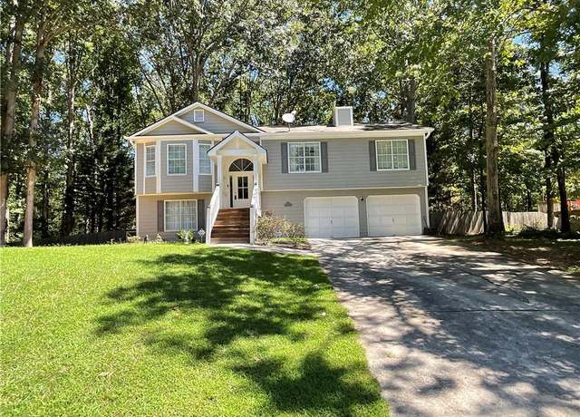 Property at 440 Briarwood Rd, Winder, GA 30680, 5 beds, 2 baths