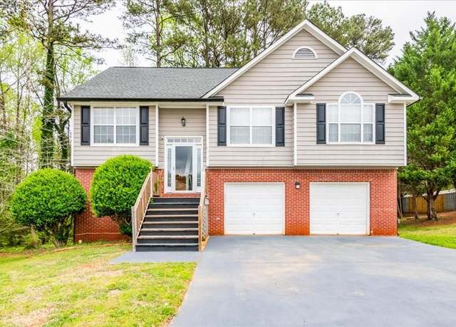 Property at 7617 Lakemoor Dr, Riverdale, GA 30296, 4 beds, 3 baths