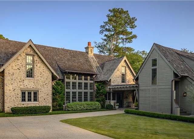 Property at 2979 Ridgewood Rd NW, Atlanta, GA 30327, 4 beds, 5.5 baths