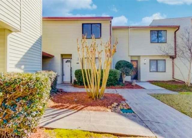 Property at 1144 Country Ct, Lawrenceville, GA 30044, 3 beds, 2.5 baths