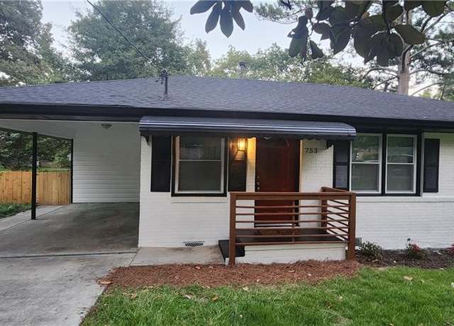 Property at 753 Commodore Dr, Atlanta, GA 30318, 3 beds, 1 bath